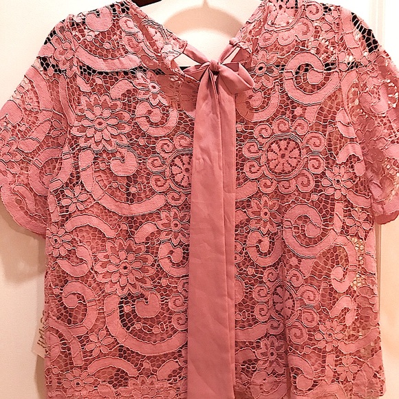 Nanette Lepore Lace Top w/ attached Camisole - Picture 1 of 5